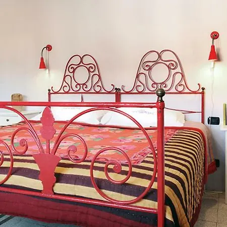 Vico Muccio. Luminosa Casa D'epoca