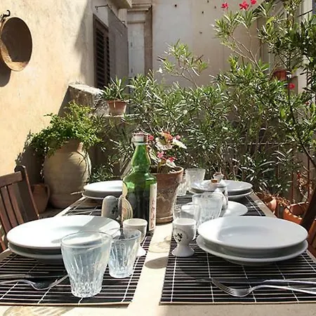 Ferienhaus Vico Muccio. Luminosa Casa D'epoca *