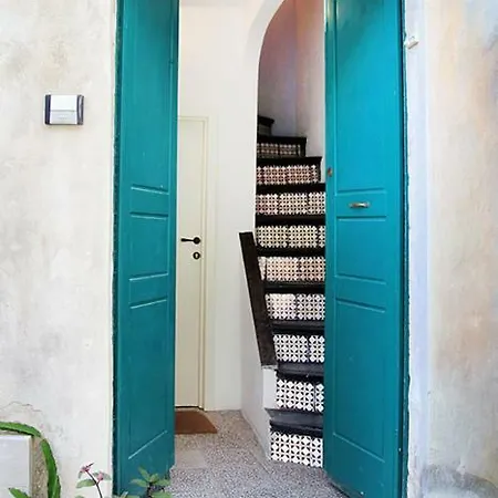 Vico Muccio. Luminosa Casa D'epoca *