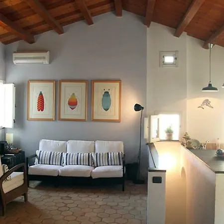 Hébergement de vacances Vico Muccio. Luminosa Casa D'epoca