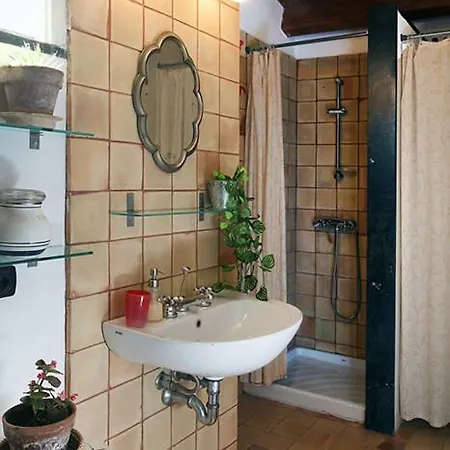 Vico Muccio. Luminosa Casa D'epoca Ferienhaus *